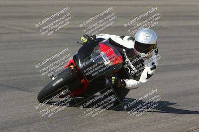 media/Mar-21-2022-Moto Forza (Mon) [[4127b7cc51]]/A Group/Session 2 Bowl/